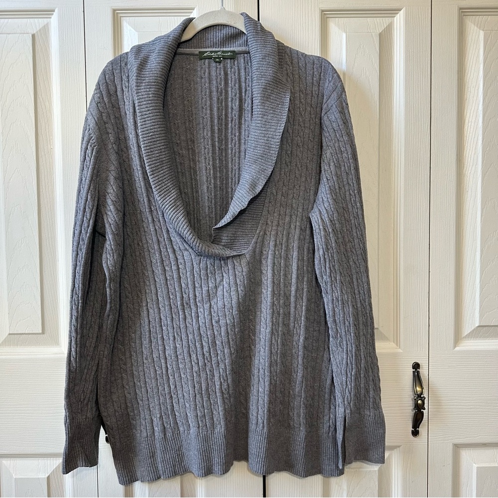 Eddie Bauer Women’s Size 2XL Cable Knit Shawl V Neck Pullover Sweater Grey
